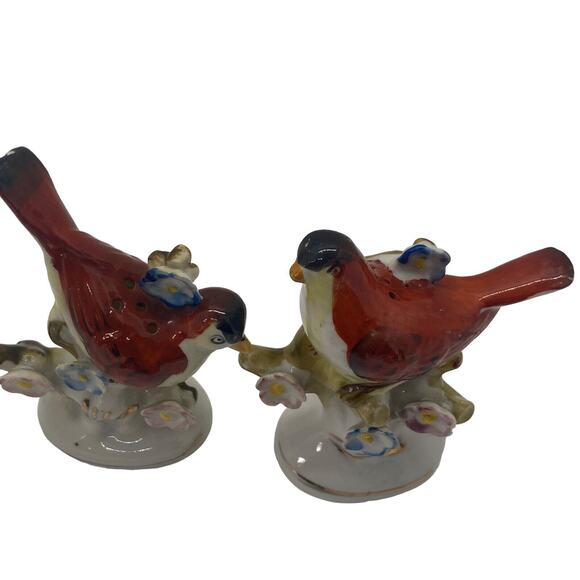 Vintage Ceramic Japan Red Birds in Blue Flowering tree Salt & Pepper Shakers Set - Picture 12 of 13